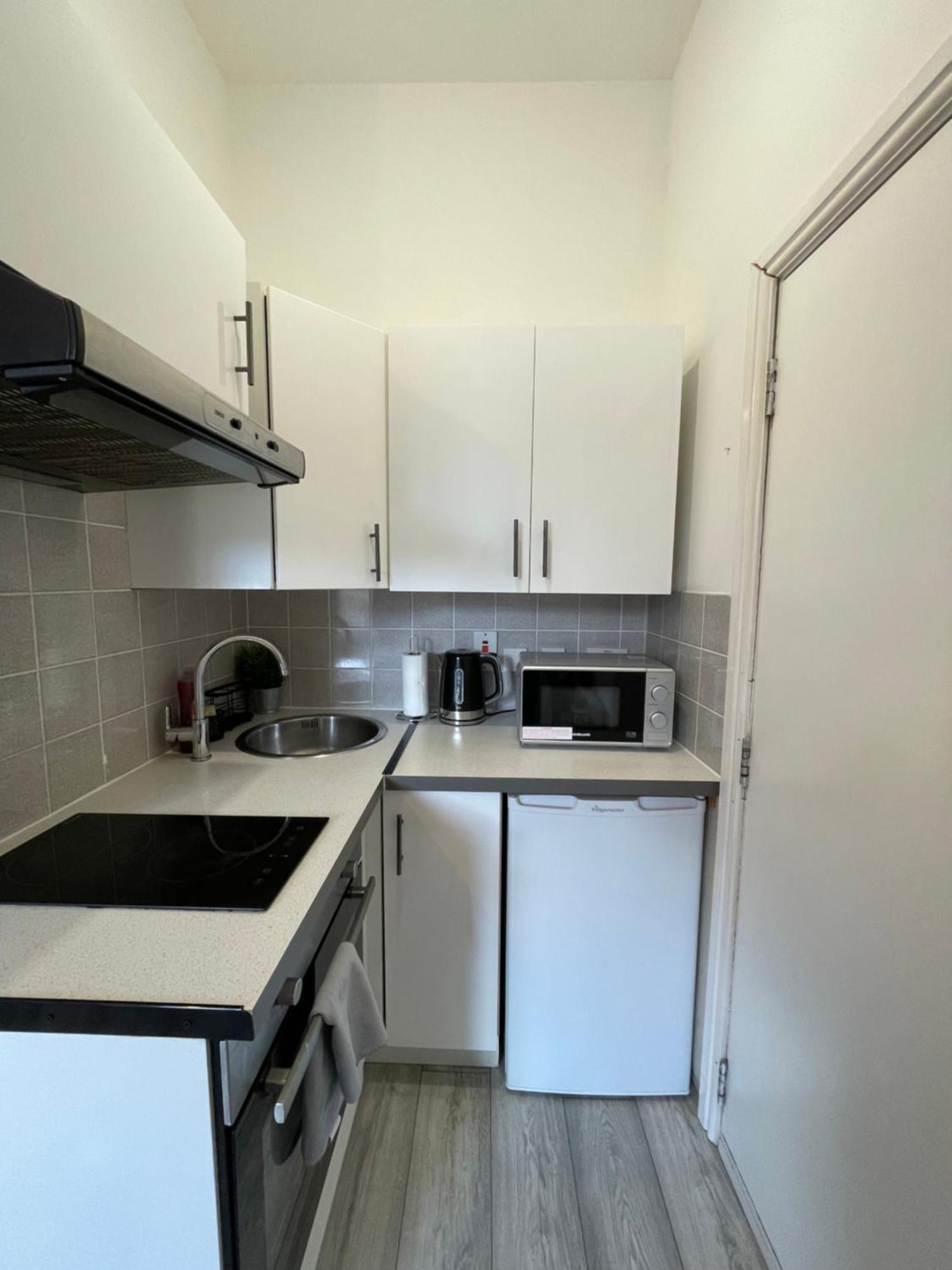 Апартаменты Camberwell Living Studio - Zone 2 Лондон Экстерьер фото